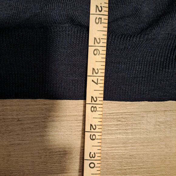 Jos A. Bank Signature Sweater Mens XL Navy Blue V-Neck Pullover 100% Merino Wool - Picture 6 of 8